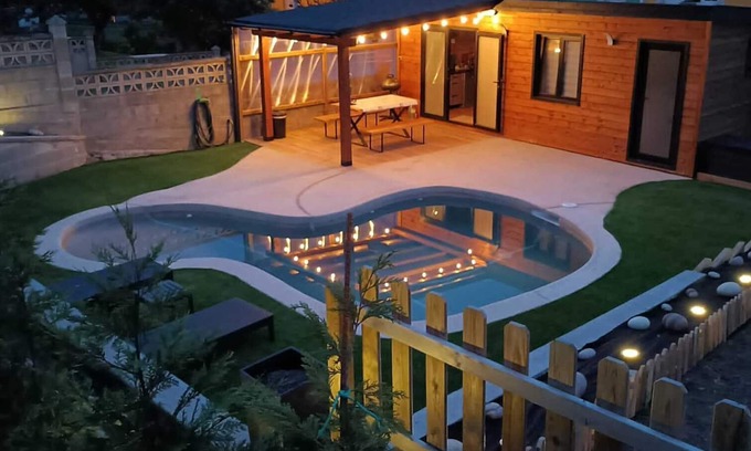 Albandi Casa | Piscina, mascotas, playa,