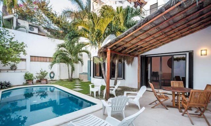 Colonia Andrés Casa | Alberca Para Nadar, Terraza en el Techo, 4 Cuadras del Mar
