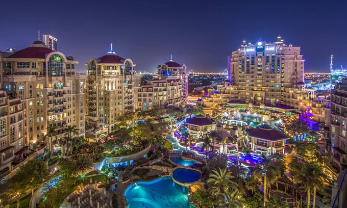 Trade Center Hotel | Swissôtel Al Murooj Dubai