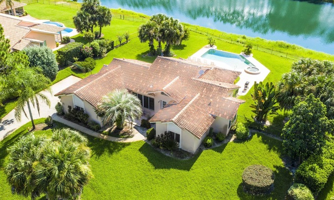 Groveland Casa | SWISS 61 - Lago Denise