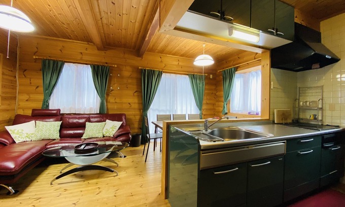 Iida Cabaña | Swiss Chalet Hakuba