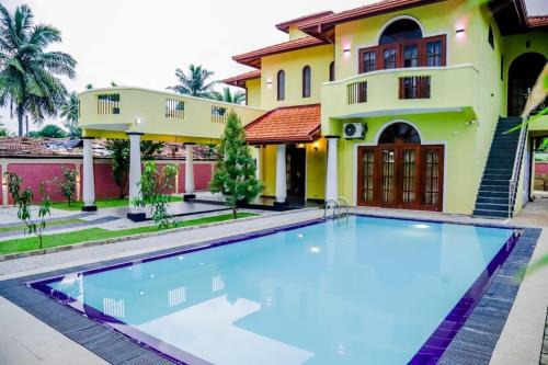 Ettukala Casa | Swiss Villa