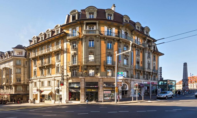 Lausanne Center Hotel | Swiss Wine by Fassbind
