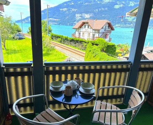 Darligen Apartamento | SwissHut Stunning Views Alps Lake - Studio Du Lac