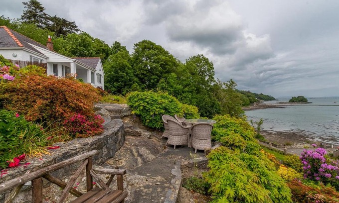 Menai Bridge Casa | Swn Y Wylan