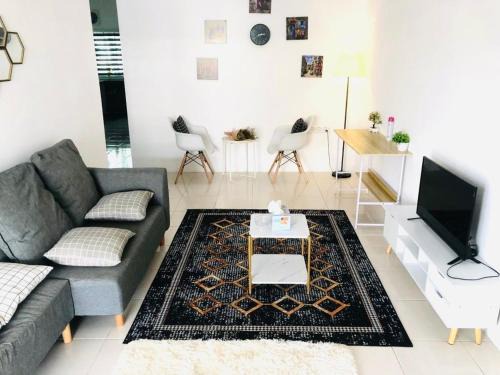 Lunas Casa | Syapins Cozy Haven Homestay Musslim Only