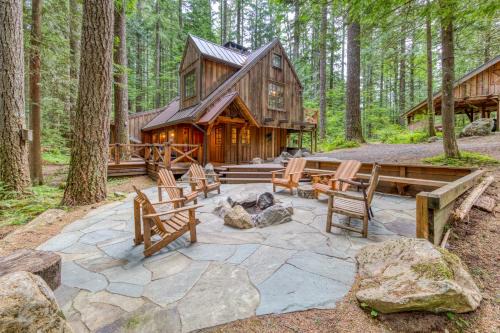 Rhododendron Casa | Sycamore Lodge