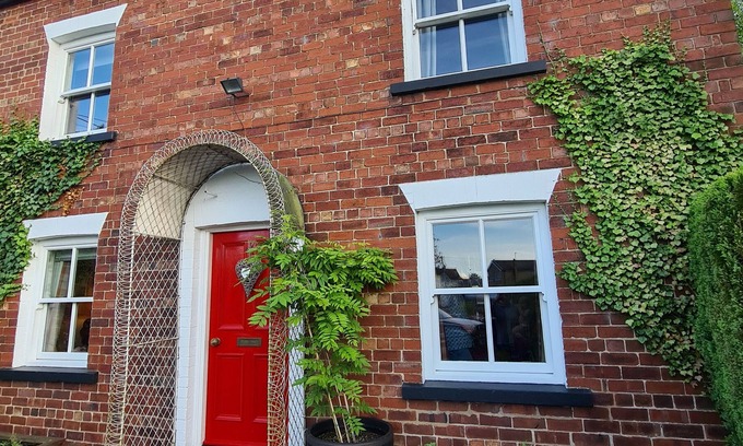 Ryther Casa | Sympathetically designed with abundance of charm!