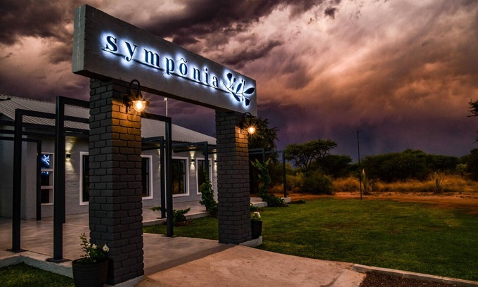 Ghanzi Casa | Symponia Guest House