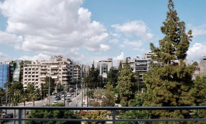 Piraeus Hotel | SynPiraeus Apartments & Studios