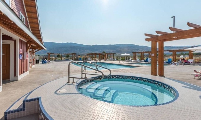 Okanagan-Similkameen Casa | Syrah Cottage on Osoyoos Lake #130