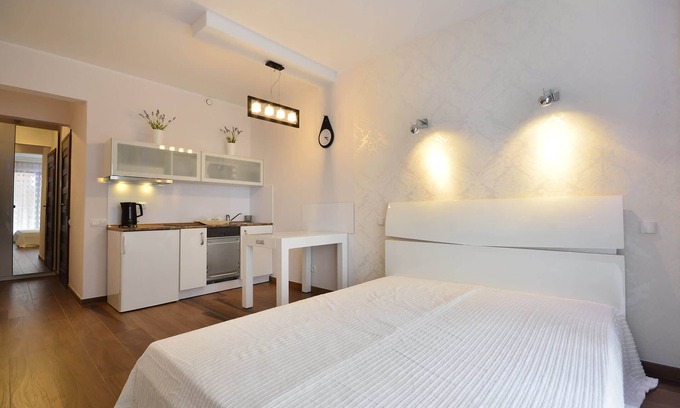 Gdansk City Center Apartamento | Szafarnia 11 Unique Studio Balcony