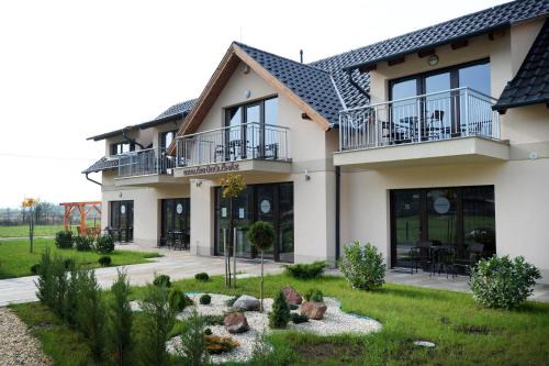 Egerszalok Apartamento | Szalóki Üdülőház