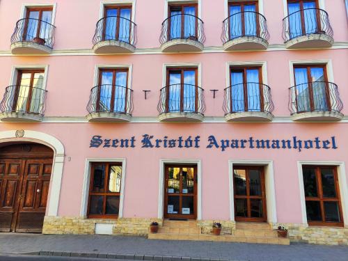 Zalaegerszeg Apartamento | Szent Kristóf Apartmanhotel