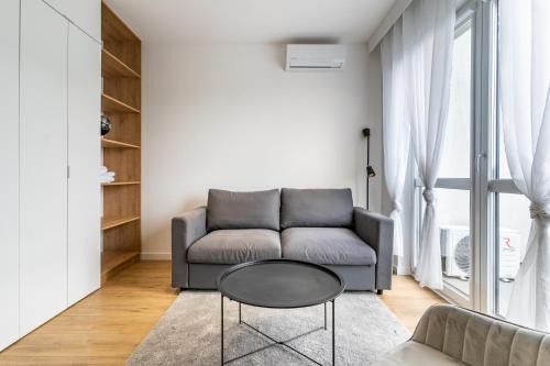 Katowice Apartamento | Szurmana Modern Studio by BookingHost