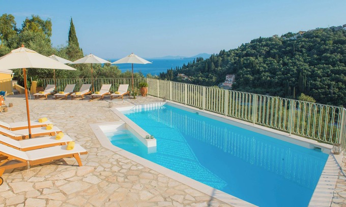 Gimari Villa | T'adelfia - Propiedad entera