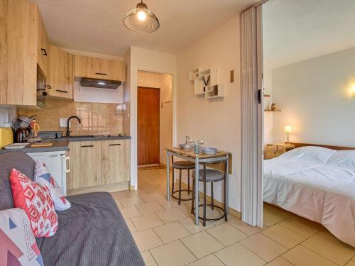 Barbotan-les-Thermes Apartamento | T1 bis lumineux pour 2, terrasse ensoleillée, parking, wifi - FR-1-841-26