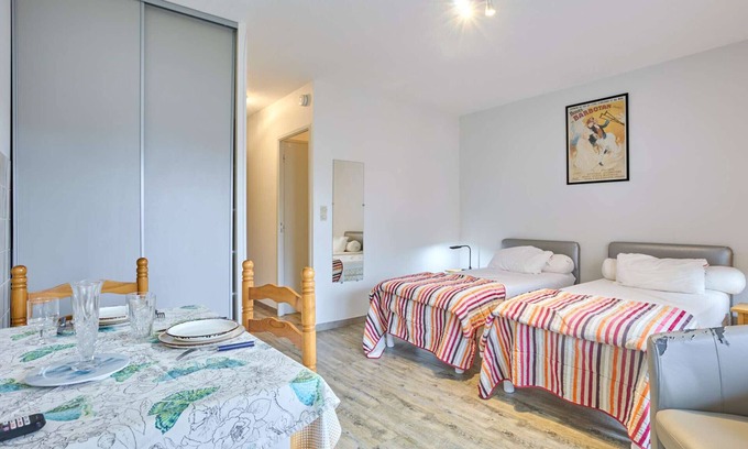 Barbotan-les-Thermes Apartamento | T1 bis con WiFi, terraza, cerca de Termas