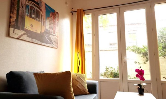 Evreux Apartamento | T1 Bright and Garden Hyper-Centre 5min station