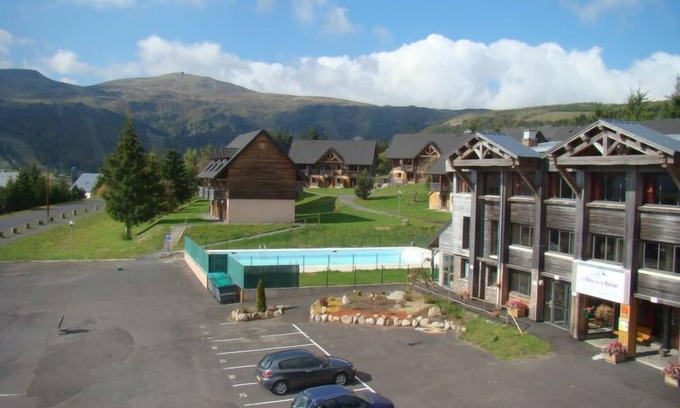 Besse-et-Saint-Anastaise Apartamento | T2 4-6 pax by Interhome