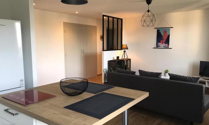 Rodez Apartamento | T2 50m2 3*,centre ville,calme,lumineux charme