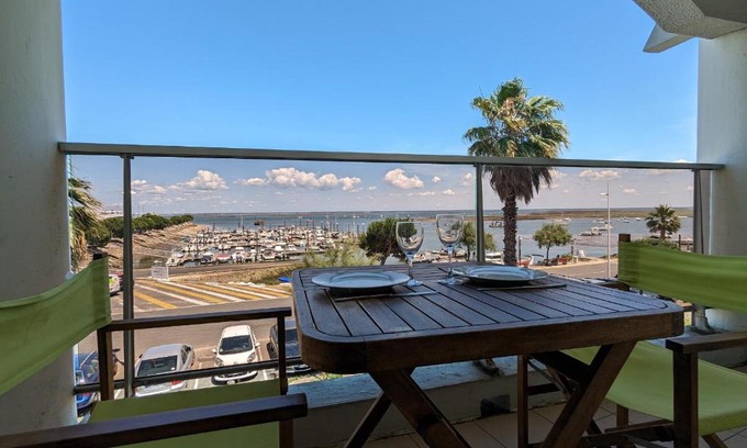 Arcachon Apartamento | T2 cabine 35m2 au port d'Arcachon avec balcon et parking sécurisé - FR-1-420-28