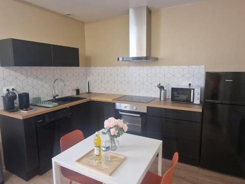 Besancon Apartamento | T2 cosy 35 m2- centre historique Besançon