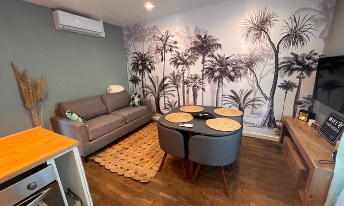 Saint-Julien-les-Villas Apartamento | T2 cosy/quartier calme/magasins d’usine a proximité