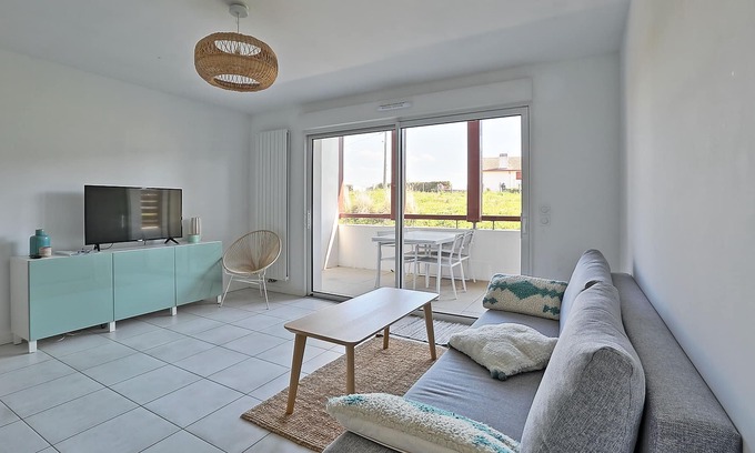 Kokotia Apartamento | T2 cosy with terrace parking, beach nearby, Acotz