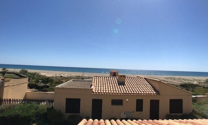 Port Leucate Villa | Casa T2 frente al mar con aparcamiento privado, 4 personas