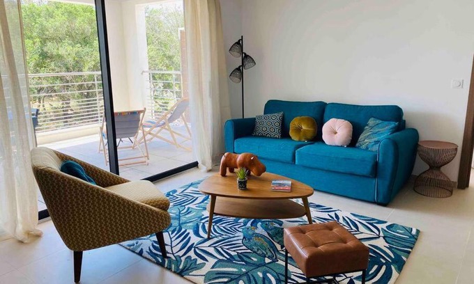 Porto-Vecchio Apartamento | T2 neuf 4 personnes avec piscine/terrain tennis