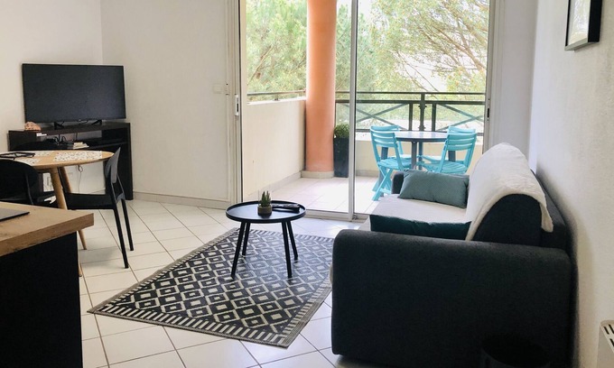 Montboucher-sur-Jabron Apartamento | T2 on the Valdaine golf course + Closed private garage