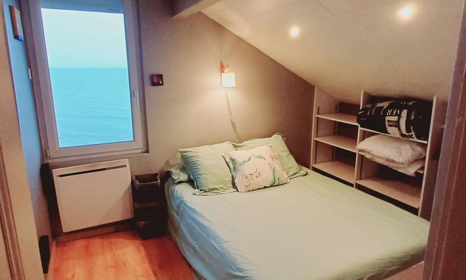 Publier Apartamento | T2 Sous les Toits, Publier, Balcon sur Lac Léman : Bellerive