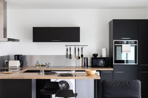 Nord-Saint-Martin Apartamento | T2 très bien situé-refait-Balcon aménagé-box clos