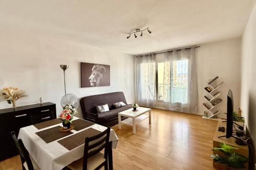 Villeurbanne Apartamento | T2 traversant vue Fourvière