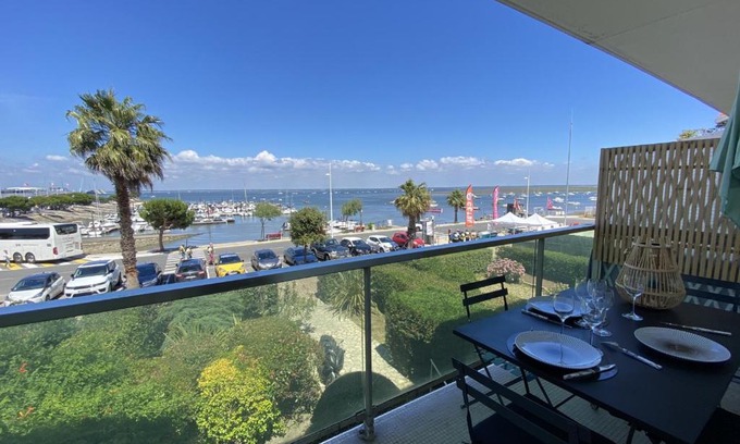 Arcachon Apartamento | T3 avec terrasse, parking et wifi à Arcachon - FR-1-374-163