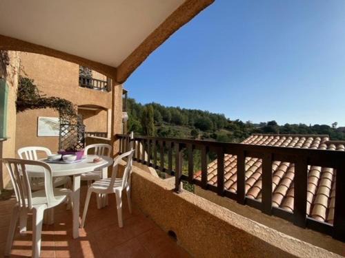 Les Issambres Apartamento | T3 cabine aux Issambres, piscine et parking inclus - FR-1-226-419