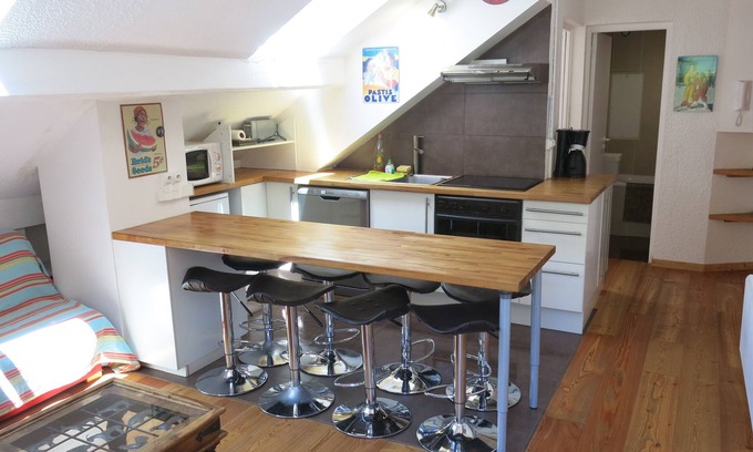 Abries Apartamento | Encanto renovado T3 - Equipamiento moderno - Gran confort - WIFI gratuito