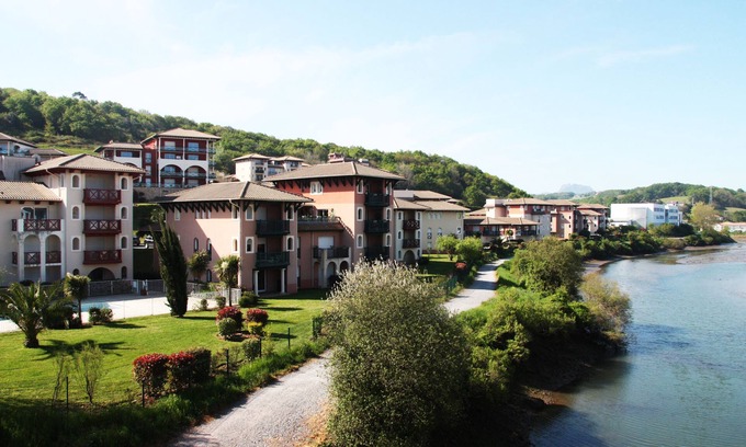 Ciboure Apartamento | T3 de pie (6 personas) - Playa de pie y bonita vista - terraza 40m²