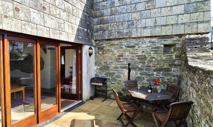 Fivelanes Casa | Ta Mill Cottages & Lodges - Dairy Cottage