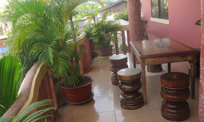 Taphul Village Area Hotel | Ta Som Guesthouse & Tour Services