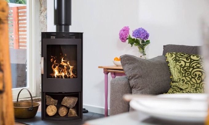 Camborne Cabaña | Tack Room a luxury Poldark retreat