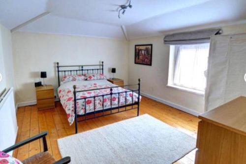 Taff's Well Casa | Taffs Well Cottage