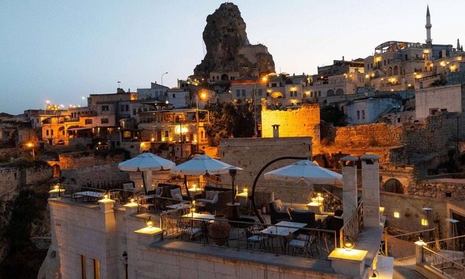 Ortahisar Hotel | Tafoni Houses Cave Hotel