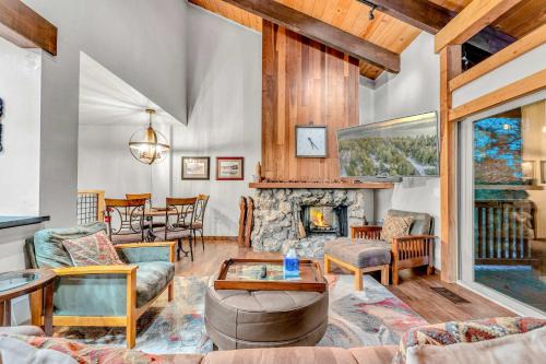 Dollar Point Casa | Tahoe Condo Near Skylandia Beach