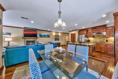 South Lake Tahoe Villa | Tahoe Woods 702 at Stateline - Walk to Lake Casinos AC Dog