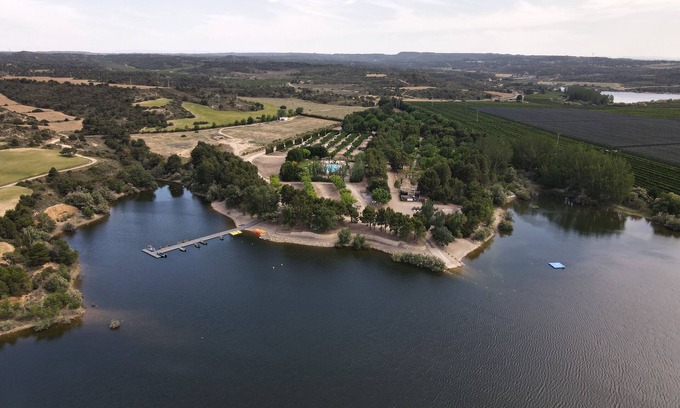 Caspe Alquiler De RV | TAIGA Lake Caspe