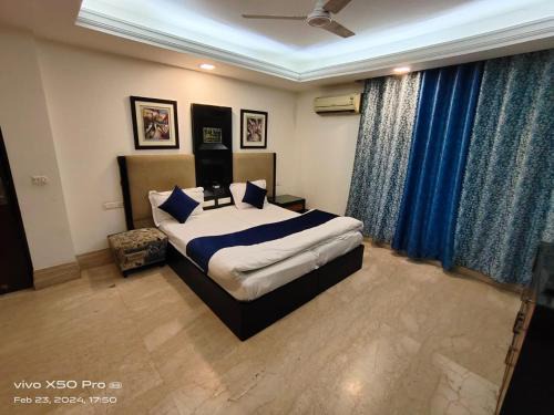 Kailash Colony Casa | Taj Inn Residency