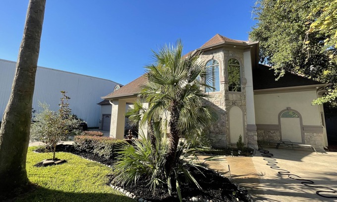 Northside Casa | TAK Minimansion - Houston Downtown