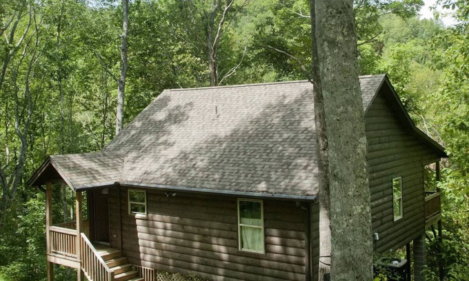 Topton Cabina | Take a Walk in the Woods, Hike to a Mountain Top, Dangle your feet in a stream.